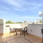 Spacious 1 Bedroom With Salt Views Lägenhet Torrevieja
