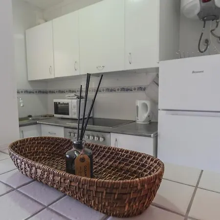 Apartamento Spacious 1 Bedroom With Salt Views *